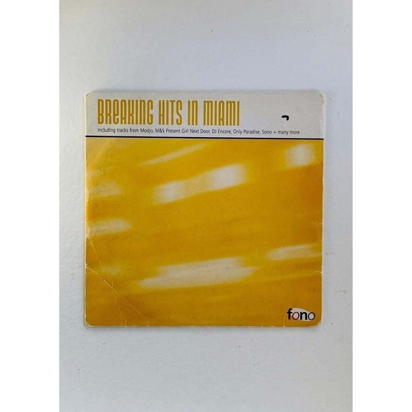 CD Breaking Hits In Miami - Picture 1 of 2